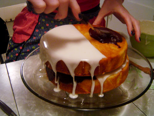 Black-and-White-Cookie-Cake