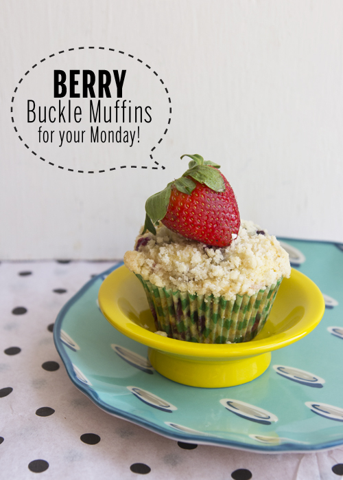 Berry Buckle Muffins // take a megabite 